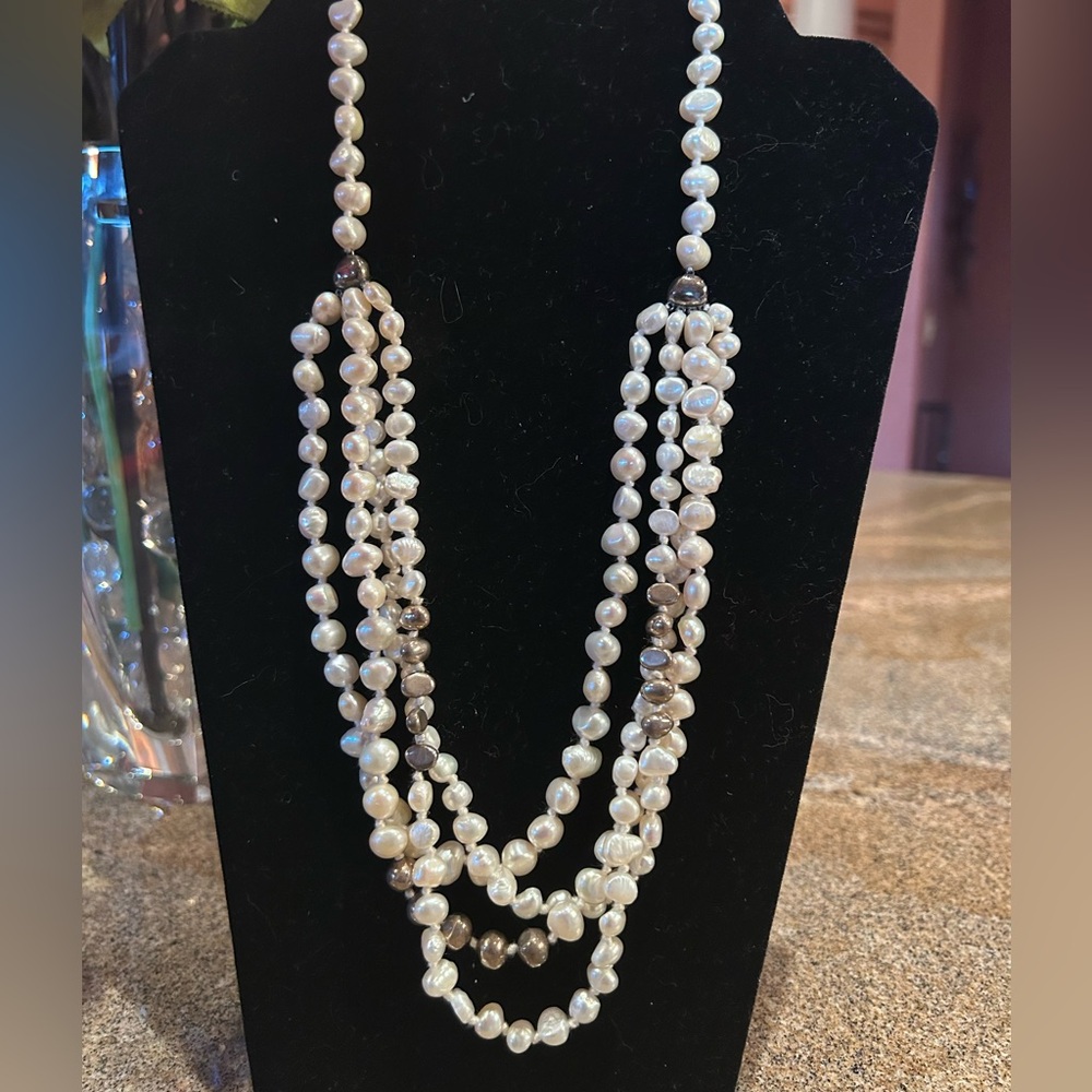 W2265 Silpada Layer Cake Necklace